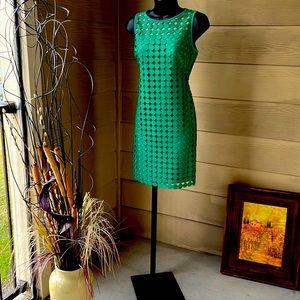 Lauren Ralph Lauren Geometrical Sleeveless Sheath Silhouette. Preowned